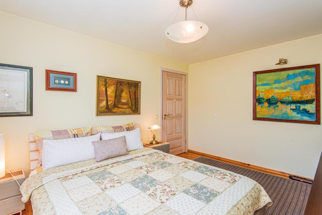 Apartments Near The Sea ไคลเพดา ภายนอก รูปภาพ